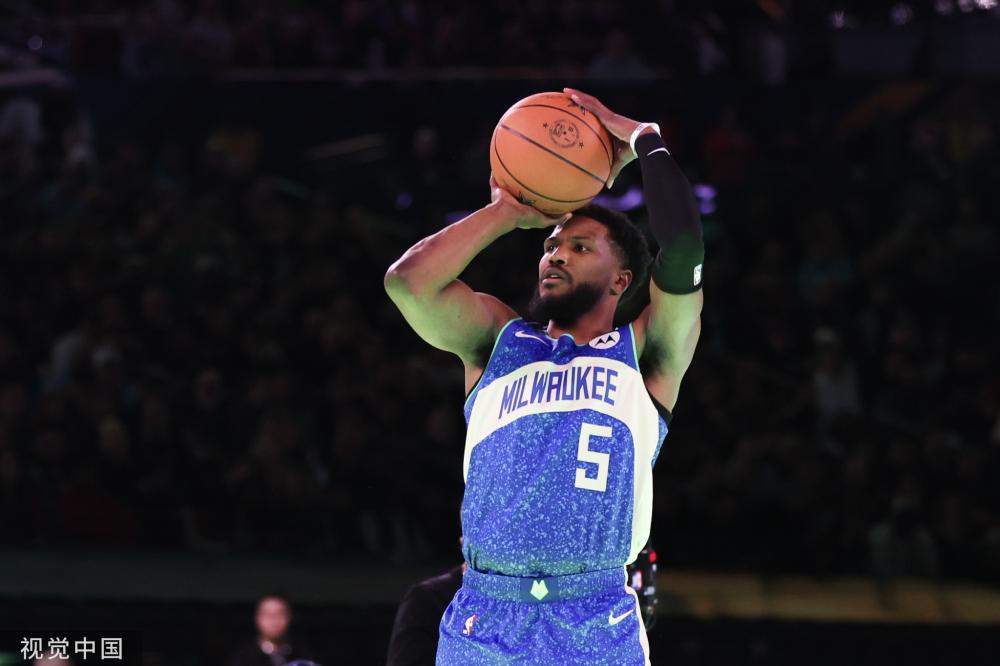 李铁作为曾 李铁作为曾